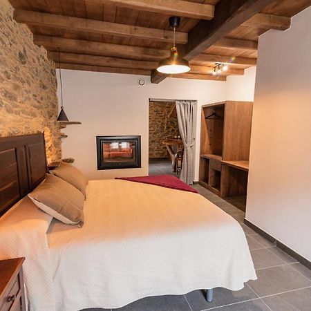 Apartamentos Rurales Casa Llongo Coana Esterno foto