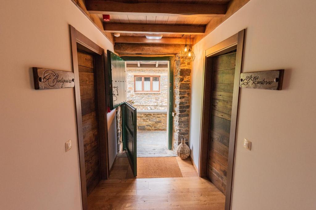 Apartamentos Rurales Casa Llongo Coana Esterno foto